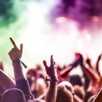 Ce sa porti la un concert rock