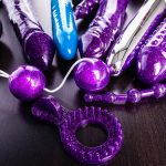 Cadouri sexy de care sa va bucurati amandoi in dormitor