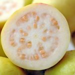 Guava, o sursa tropicala de vitamine