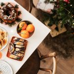 Pregatirea unei mese festive la tine acasă. Sfaturi de urmat si produse recomandate
