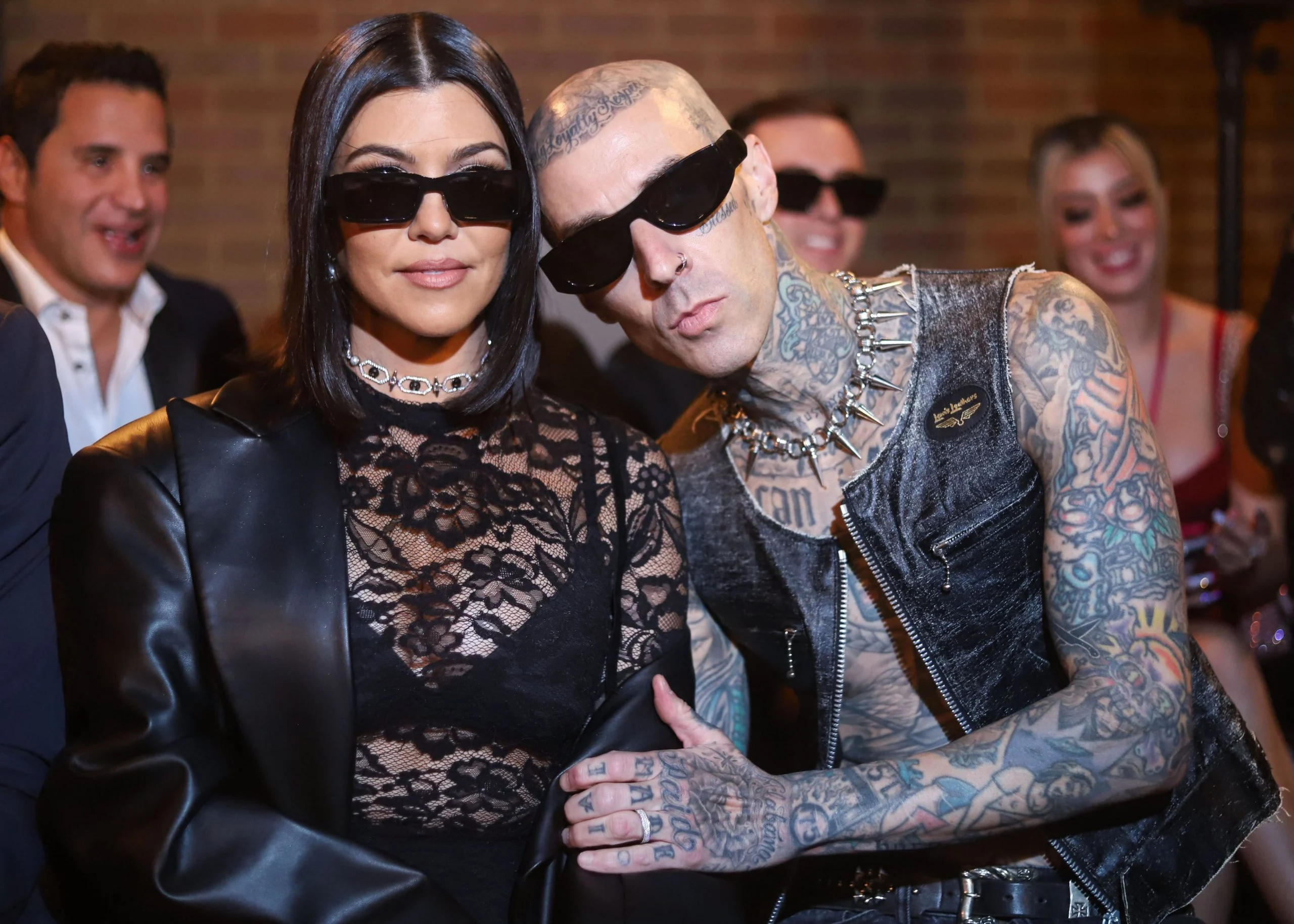 Kourtney Kardashian Si Travis Barker Si au Intampinat Primul Copil Un Kourtney Kardashian Si Travis Barker Si au Intampinat Primul Copil Un